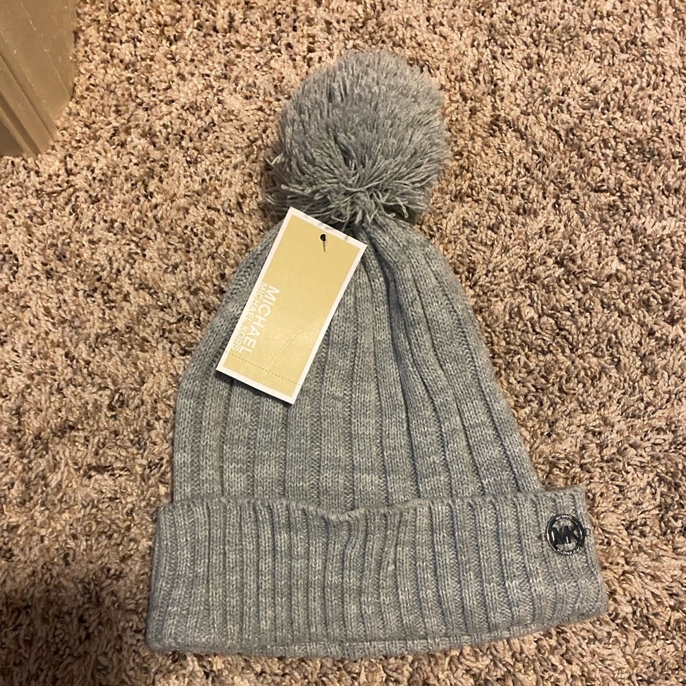 micheal kors beanie